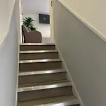 Dina House شقة نازاريه