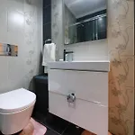 Dina House شقة