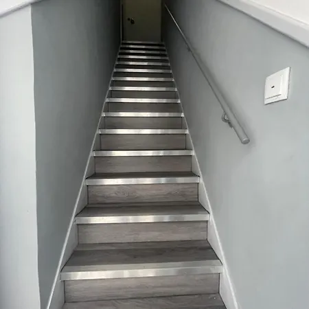 Dina House Apartment *